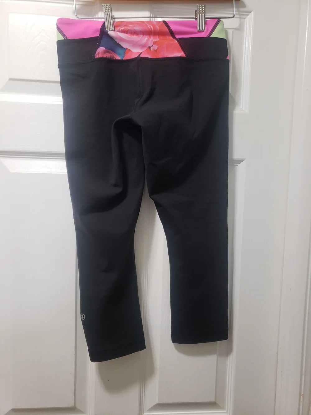 lululemon athletica Black Capri Leggings with Pink & Green Floral Waistband